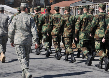 Υπουργείο Εθνικής Άμυνας: 1.000 προσλήψεις ΕΠ.ΟΠ. στον Στρατό Ξηράς